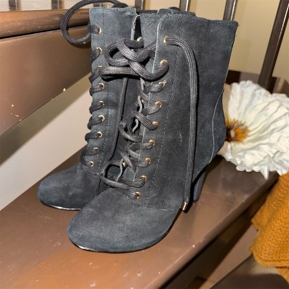 INC Women's Black Lace-Up Suede Boots Size 5.5M Casual Chunky Heel - Picture 6 of 11
